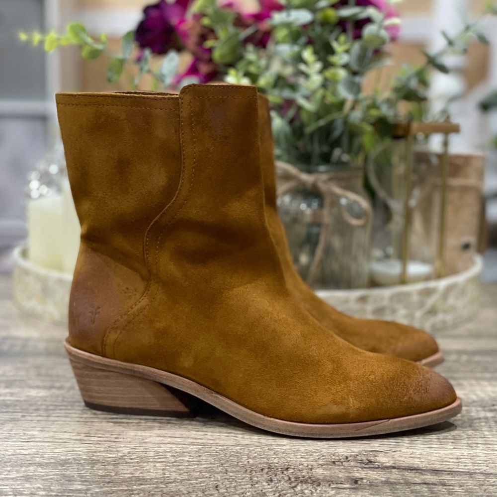 Frye Tan Heeled Boots
